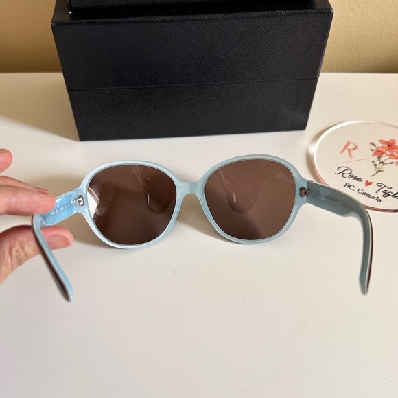 S⭕️LD Prada Sunglasses - Picture 3 of 13